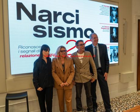 Bassanonet.it Narcisismo 2.0: un manuale per riconoscere la manipolazione